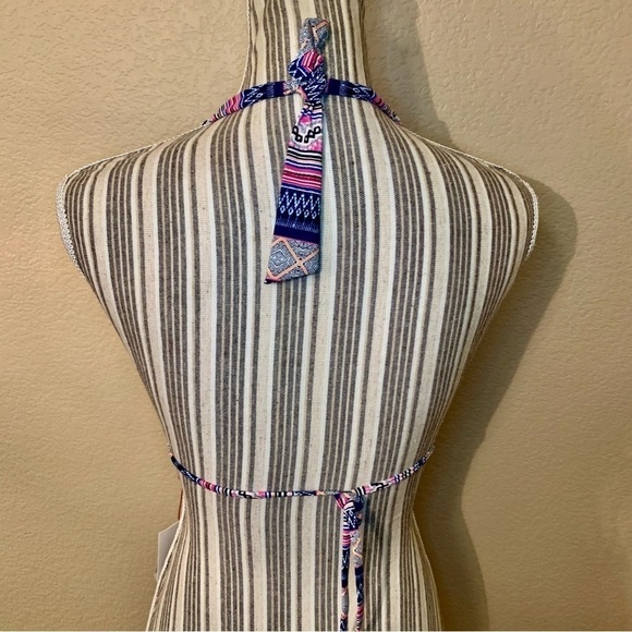 NWT Red Carter Bikini Top Medium Boho Geometric Pattern Nylon Spandex Padded New - Picture 8 of 15